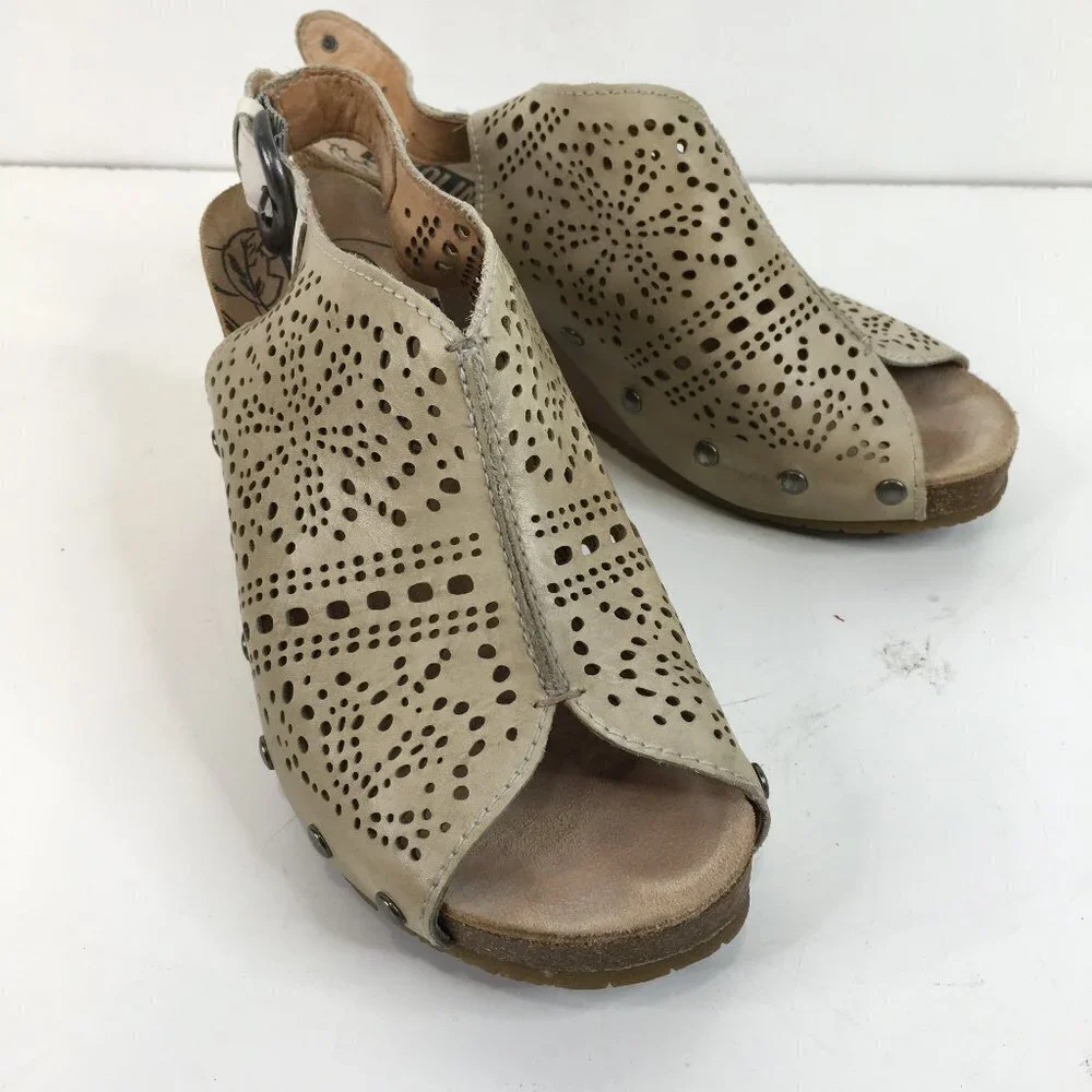 Pikolinos Benissa Laser Cutout Leather Wedge Shoes Size 38